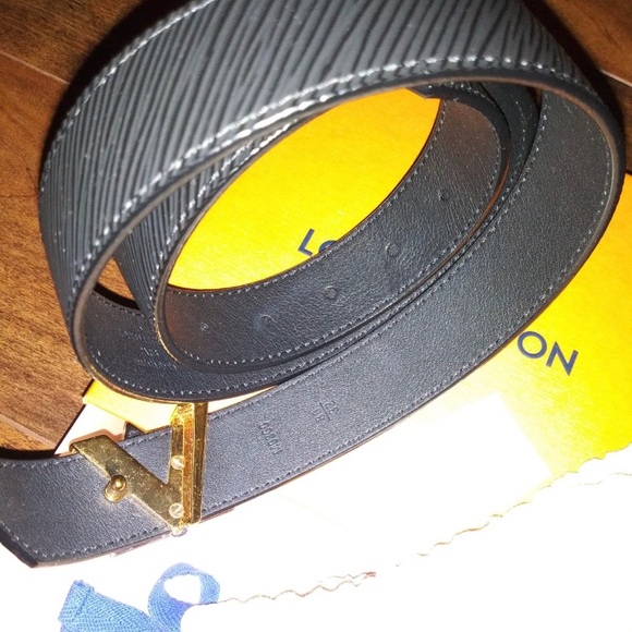 Louis Vuitton Belt size 5 - Picture 3 of 3